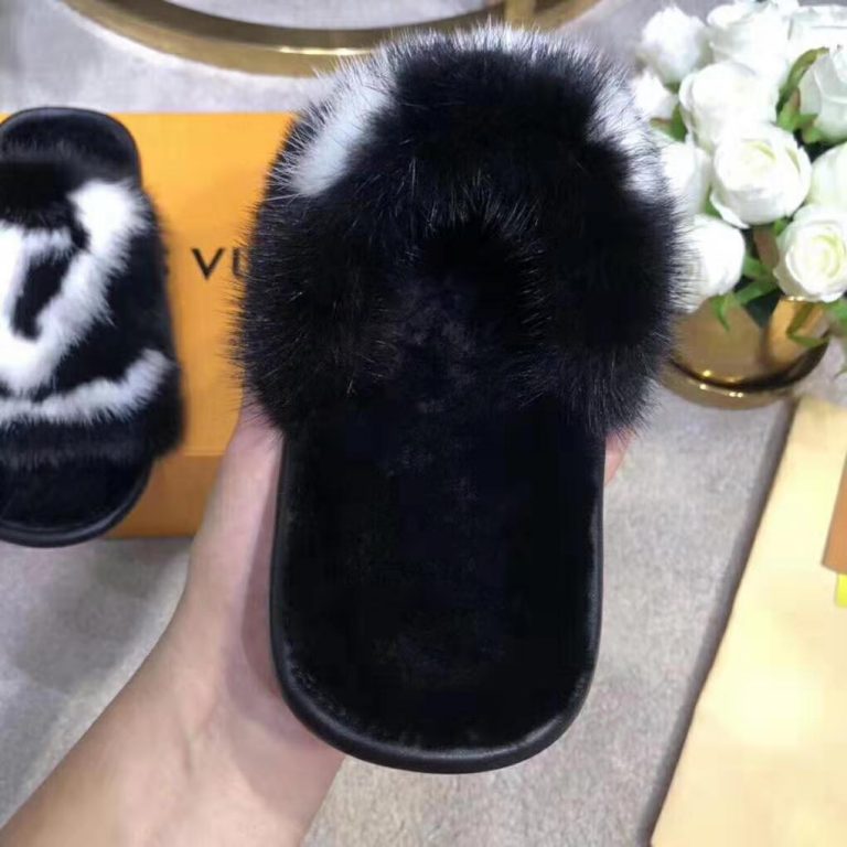 homey flat mule lv price