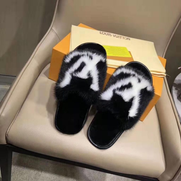 homey flat mule lv price