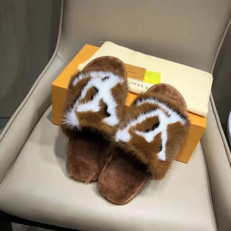 homey flat mule lv price