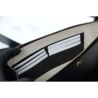 Gucci Unisex GG Marmont Leather Pouch Black Metal-Free Tanned