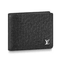 Louis Vuitton LV Unisex Multiple Wallet Taiga Cowhide Leather-Black