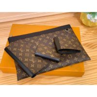 Louis Vuitton LV Unisex Discovery Pochette GM Monogram Macassar-Brown