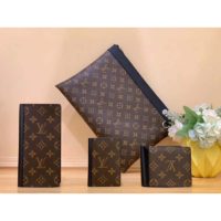 Louis Vuitton LV Unisex Discovery Pochette GM Monogram Macassar-Brown