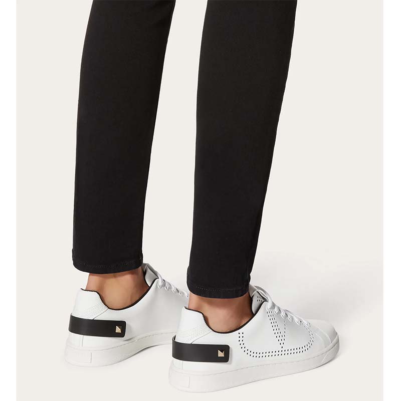backnet calfskin sneaker