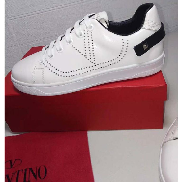backnet calfskin sneaker