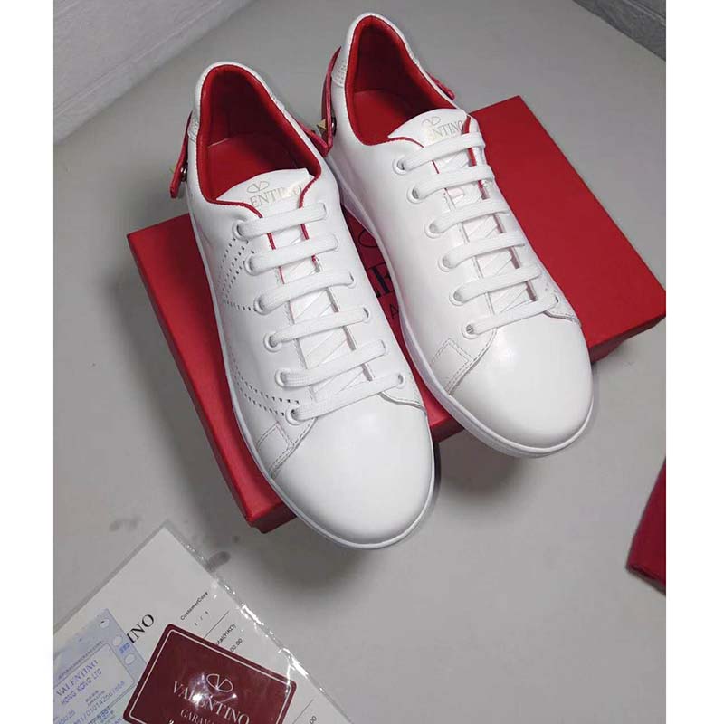 backnet calfskin sneaker
