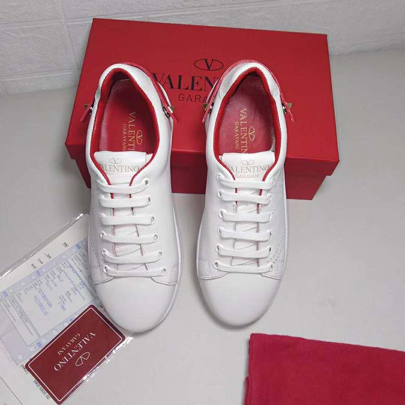 backnet calfskin sneaker