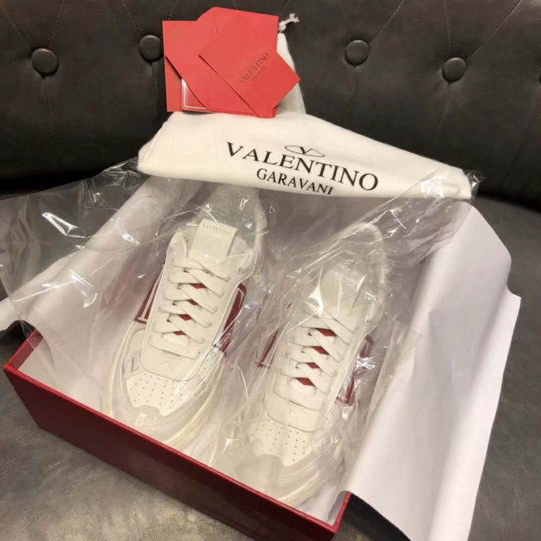calfskin vl7n sneaker with bands