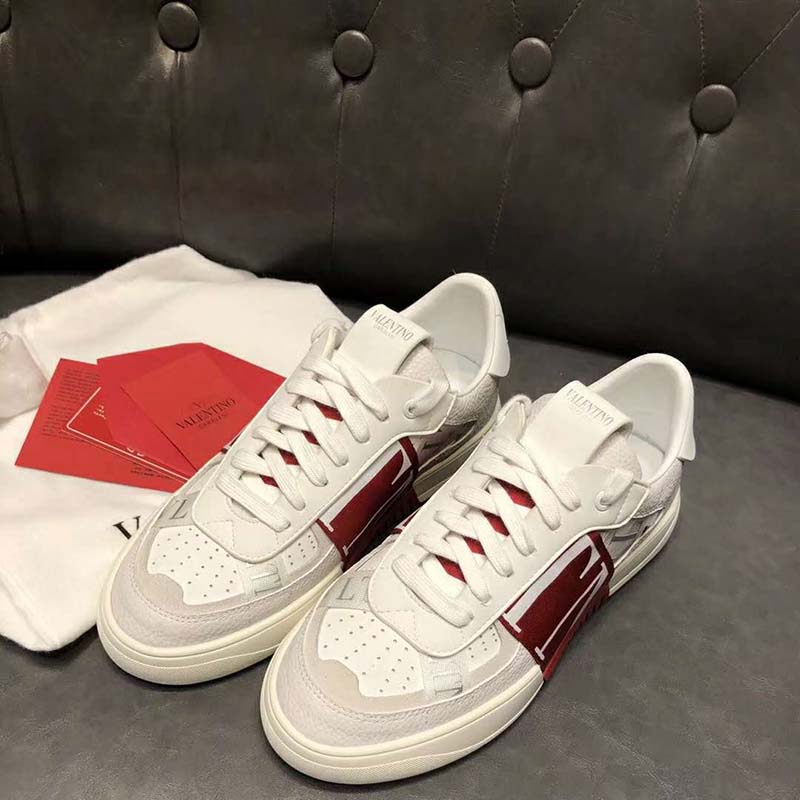 calfskin vl7n sneaker with bands