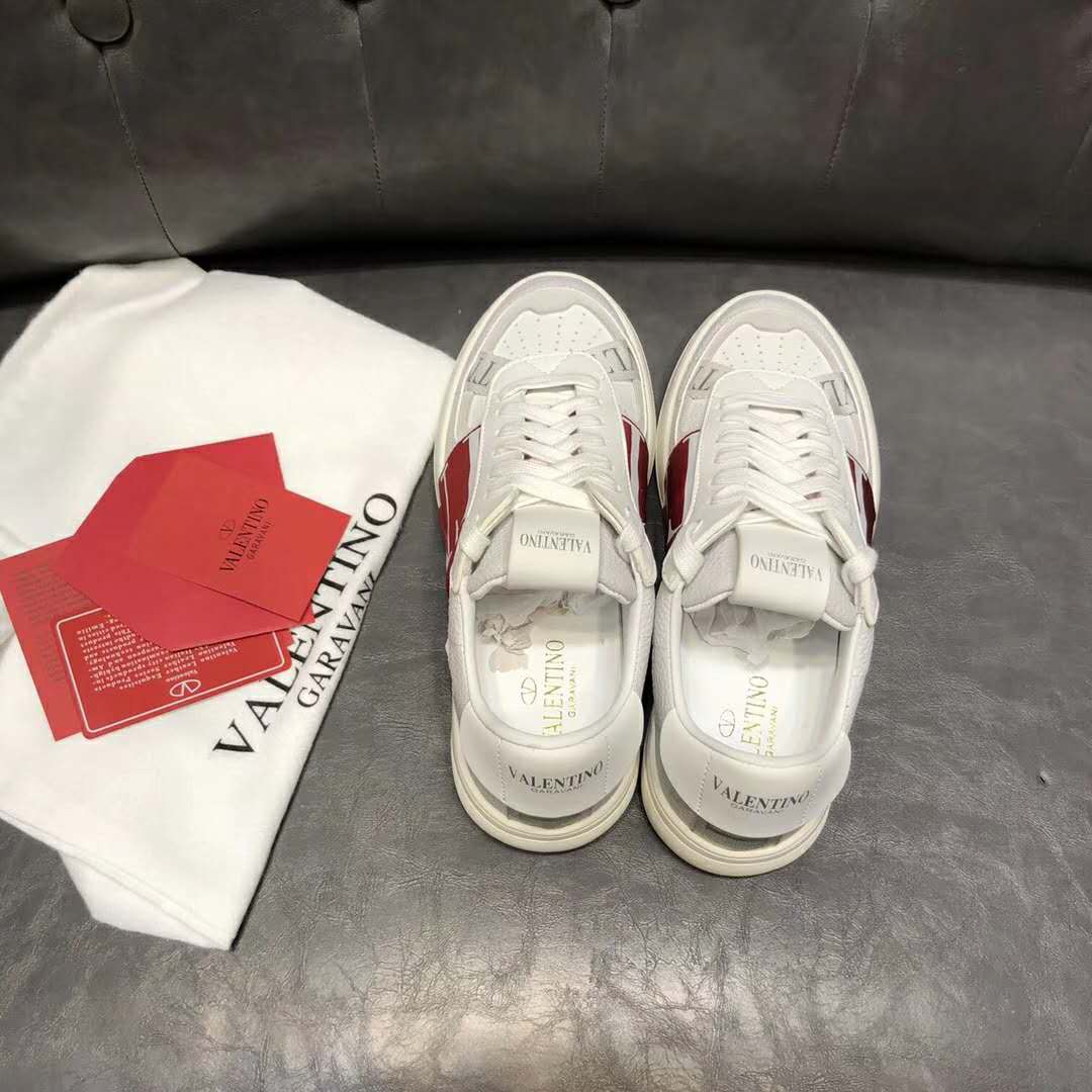 calfskin vl7n sneaker with bands