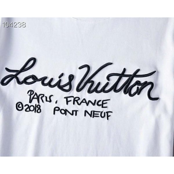 Louis Vuitton LV Men Pont Neuf Signature Print & Embroidery T-Shirt (9)