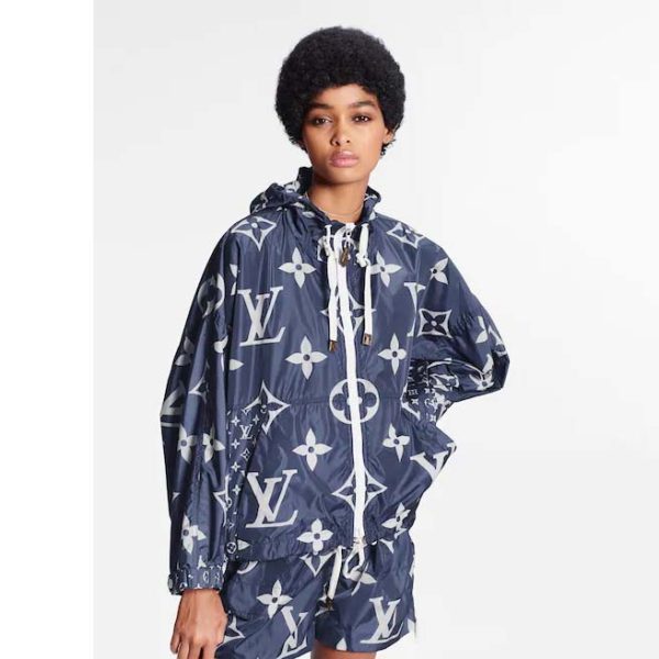 Louis Vuitton LV Women LV Escale Printed Parka Monogram Canvas Relaxed Fit (4)