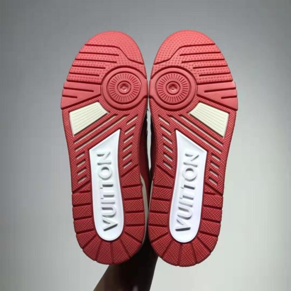 Louis Vuitton LV Men LV Trainer Sneaker Mix of Materials Rubber Monogram Flowers (10)