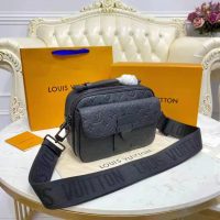 Louis Vuitton LV Unisex S Lock Messenger Black Monogram Embossed Taurillon Cowhide Leather