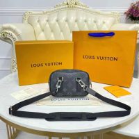 Louis Vuitton LV Women Outdoor Pouch Taigarama Noir Black Coated Canvas Cowhide Leather (2)