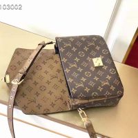 Louis Vuitton Unisex Pochette Métis Bag Monogram Reverse Coated Canvas Natural Cowhide