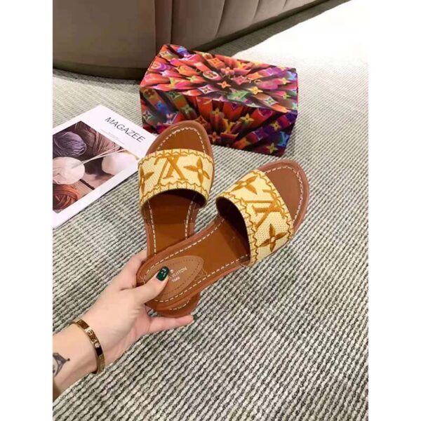 Louis Vuitton LV Women Lock It Flat Mule Cognac Brown Raffia Leather Outsole (7)