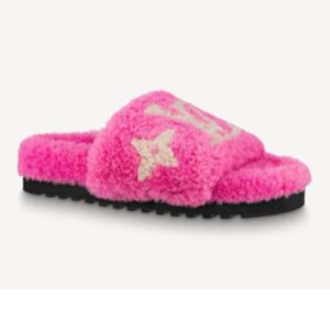 Louis Vuitton LV Women Paseo Flat Comfort Mule Pink Shearling LV Initials Monogram Flowers