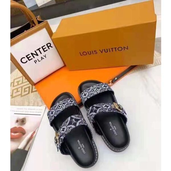 Louis Vuitton LV Women Since 1854 Paseo Flat Comfort Mule Gray Silver-Color Hardware (9)