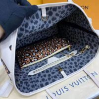 Louis Vuitton LV Women Neverfull MM Tote Cream Monogram Coated Canvas