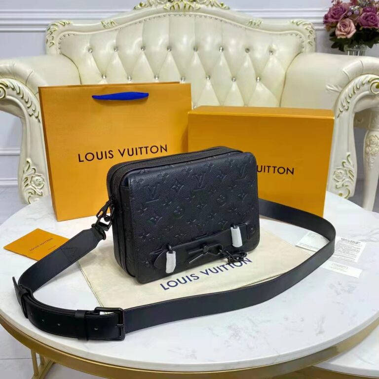 Louis Vuitton LV Unisex Steamer Messenger Monogram Cowhide Taurillon ...