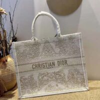 Dior Women Dior Book Tote Gold-Tone Around the World Stella Embroidery (8)