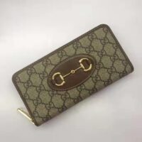 Gucci Unisex Gucci 1955 Horsebit Zip Around Wallet Beige Ebony GG Supreme Canvas (4)