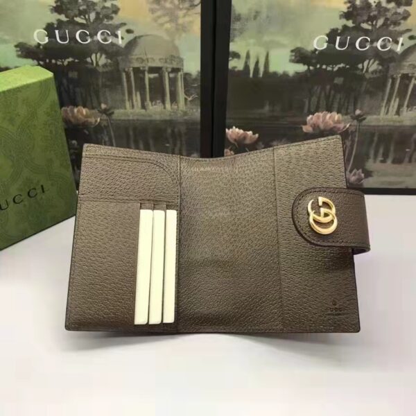 Gucci Unisex Ophidia GG Passport Case Beige Ebony GG Supreme Canvas (4)