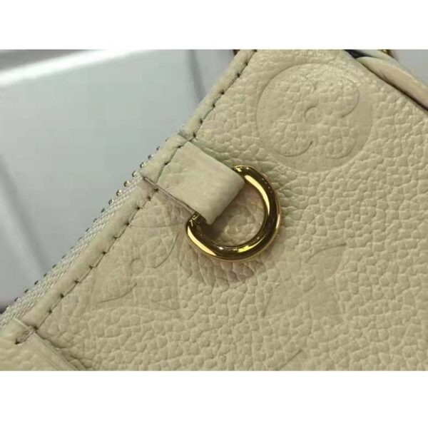 Louis Vuitton LV Women Easy Pouch On Strap White Monogram Supple Grained Cowhide (4)