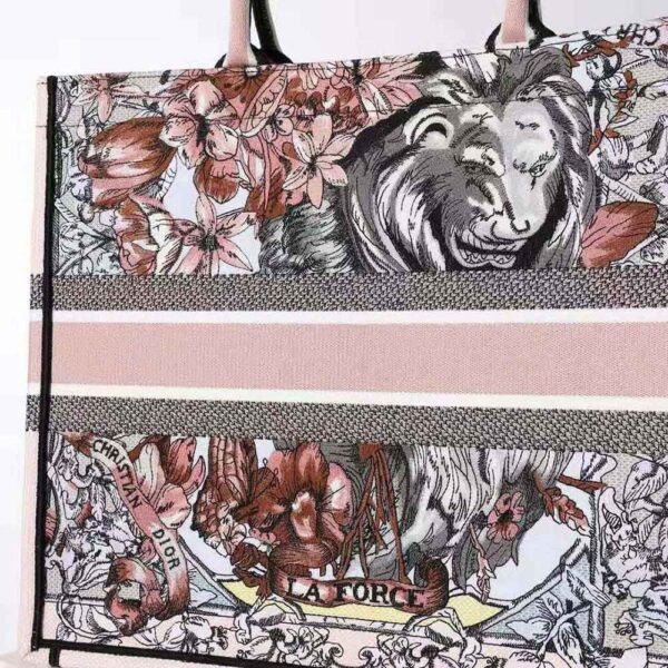 Dior Women Large Dior Book Tote Multicolor La Force Embroidery (6)