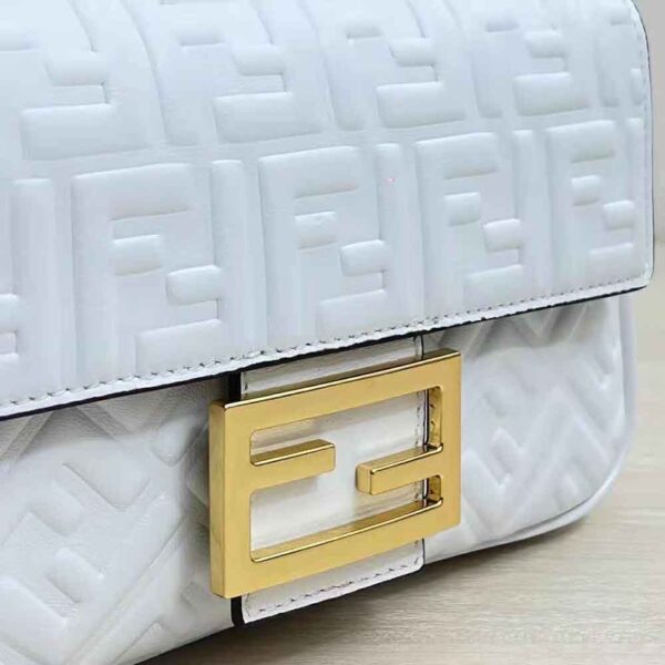 Fendi Women Baguette Chain Midi Light Gray Leather Bag-White (7)