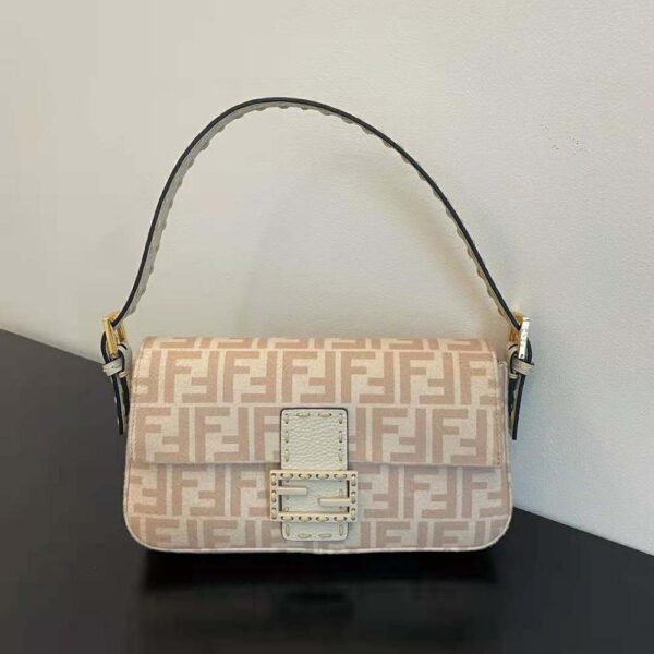 Fendi Women Medium Baguette 1997 Beige FF Wool Bag (2)