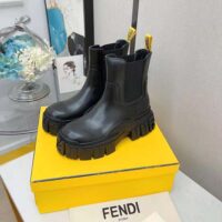 Fendi Women Force Black Leather Chelsea Boots (1)