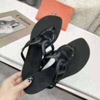 Hermes Women Egerie Sandal in Waterproof TPU with Chaine D Ancre Motif-Black (1)