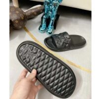 Louis Vuitton LV Unisex Waterfront Mule Black Monogram Embossed Rubber Waterproof (3)