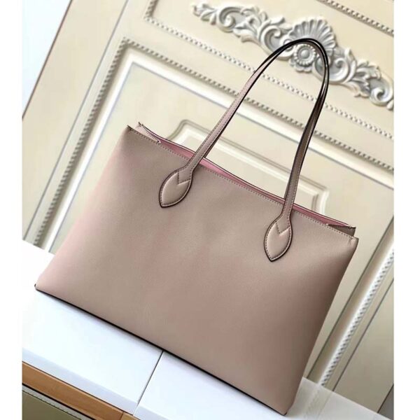 Louis Vuitton LV Women Lockme Shopper Beige Greige Grained Calf Leather (3)