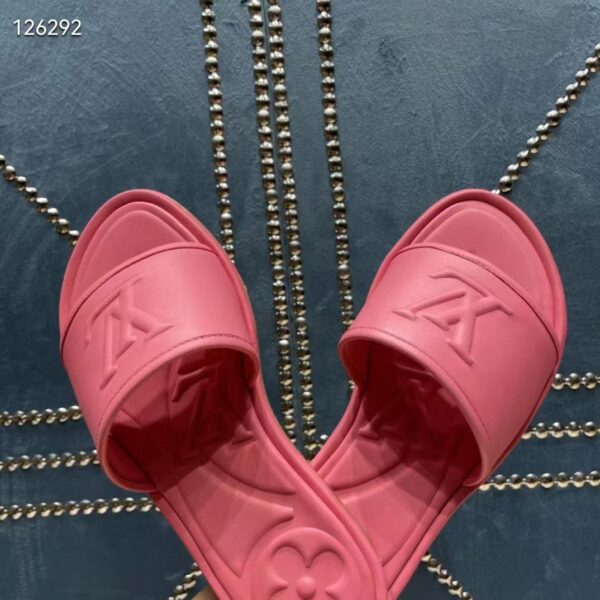 Louis Vuitton LV Women Magnetic Flat Mule Fuchsia Pink Lambskin Leather Outsole (7)