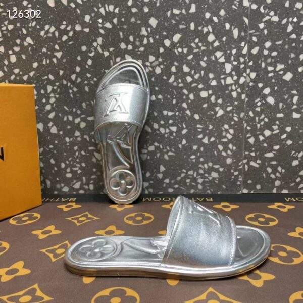 Louis Vuitton LV Women Magnetic Flat Mule Silver Lambskin Leather Outsole (6)