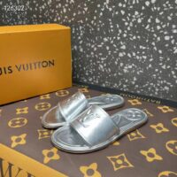 Louis Vuitton LV Women Magnetic Flat Mule Silver Lambskin Leather Outsole (5)