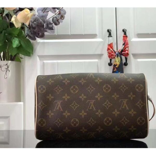 Louis Vuitton LV Unisex Dopp Kit Toilet Pouch Brown Monogram Coated Canvas (3)