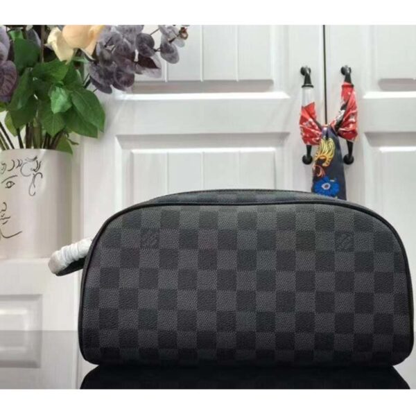 Louis Vuitton LV Unisex Dopp Kit Toilet Pouch Grey Damier Graphite Canvas (7)