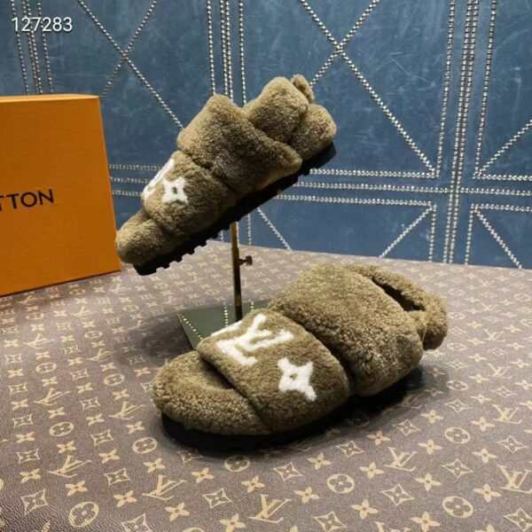 Louis Vuitton LV Unisex Paseo Flat Comfort Mule Dark Green Shearling Monogram Flowers (2)