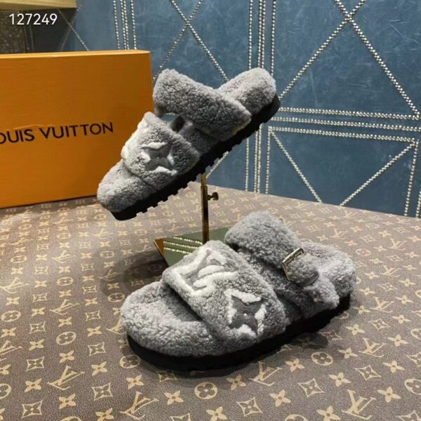 Louis Vuitton LV Unisex Paseo Flat Comfort Mule Grey Shearling Monogram Flowers (1)