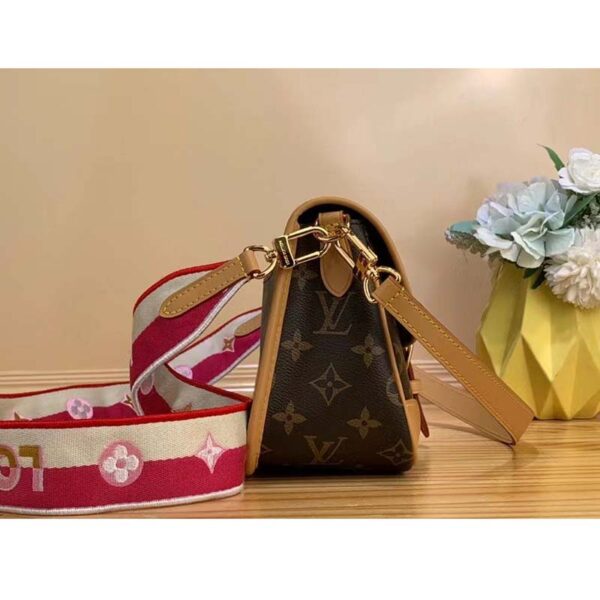 Louis Vuitton LV Women Diane Pink Monogram Coated Canvas Textile Lining (2)