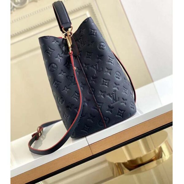 Louis Vuitton LV Women NéoNoé MM Bucket Navy Embossed Monogram Empreinte Grained Cowhide (7)