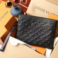 Louis Vuitton LV Unisex Discovery Pochette Black Monogram Shadow Calf Leather (5)