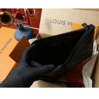 Louis Vuitton LV Unisex Discovery Pochette Black Monogram Shadow Calf Leather (5)