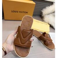 Louis Vuitton LV Unisex Oasis Mule Moka Brown Grained Calf Leather Rubber Signature (7)