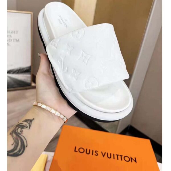 Louis Vuitton LV Unisex Pool Pillow Flat Comfort Mule White Monogram Embossed Lambskin (9)