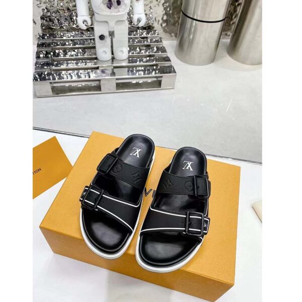 Louis Vuitton LV Unisex Trainer Mule Black Mix Materials Anatomic Insole Initials (1)